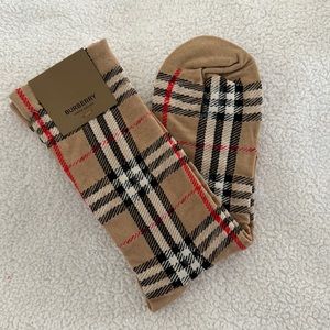 Burberry socks